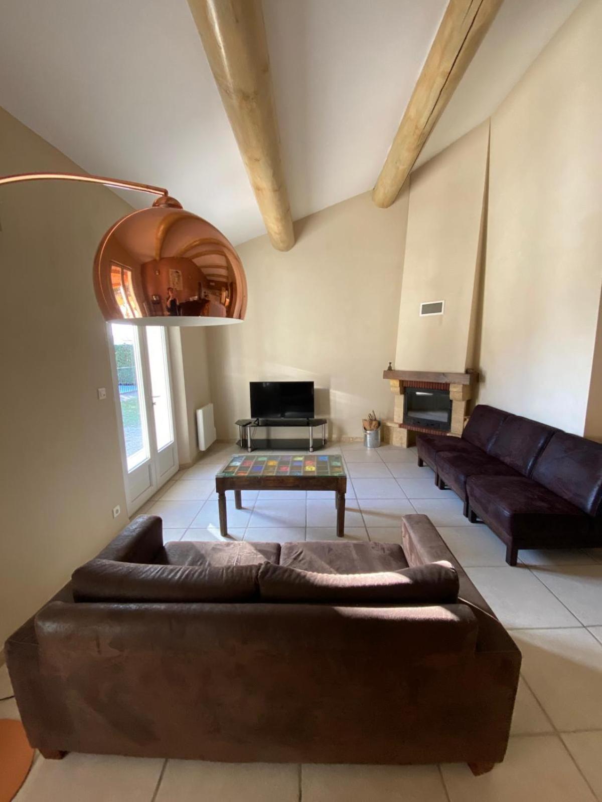 Villas De La Ferme Du Gros Noyer Malaucène Exteriör bild