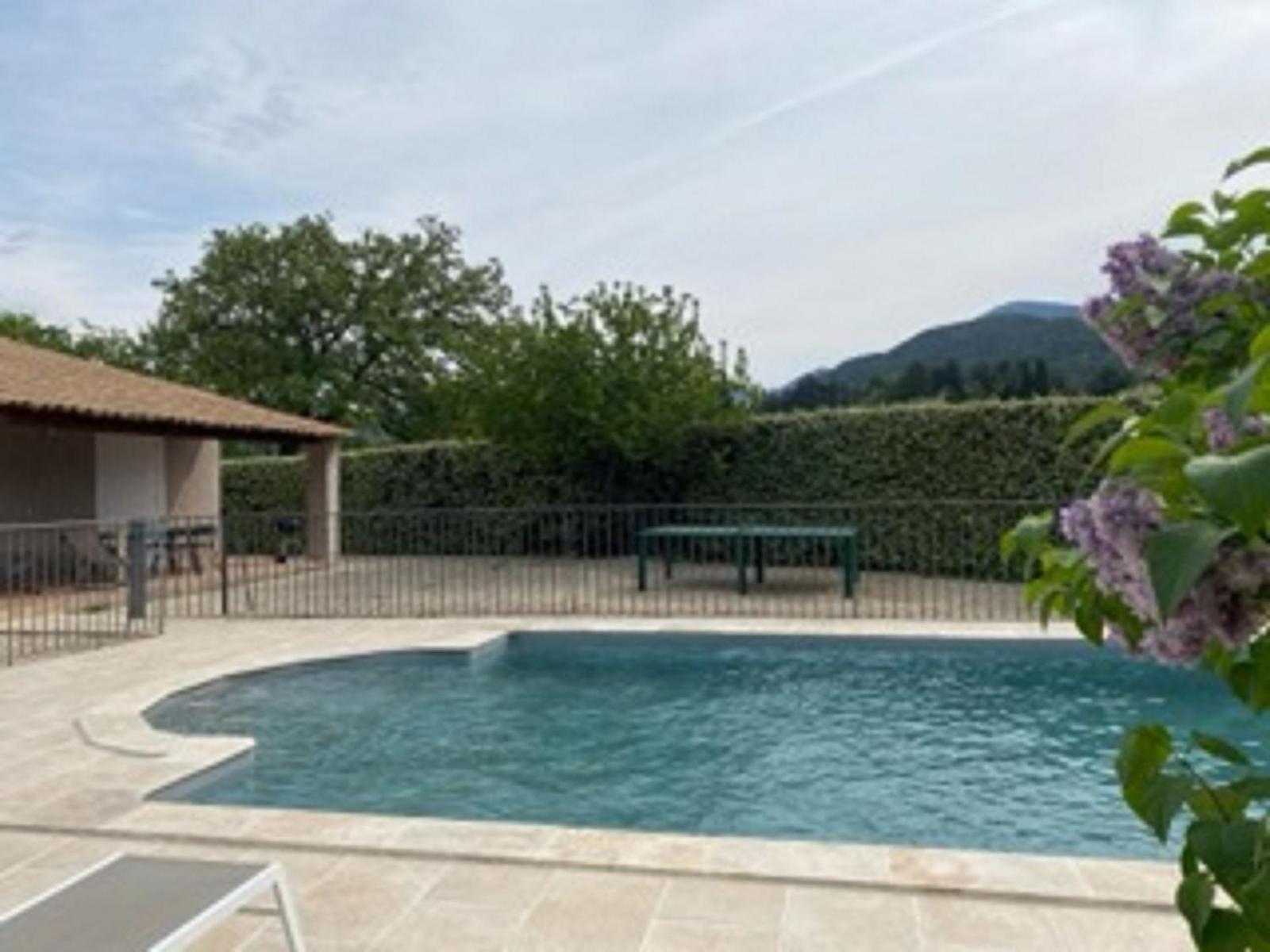 Villas De La Ferme Du Gros Noyer Malaucène Exteriör bild