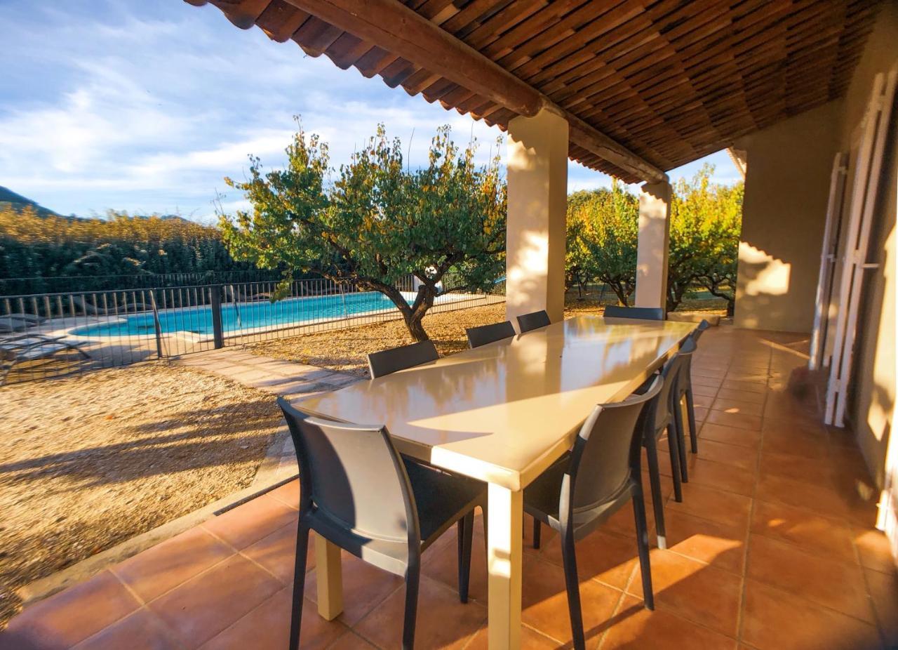 Villas De La Ferme Du Gros Noyer Malaucène Exteriör bild