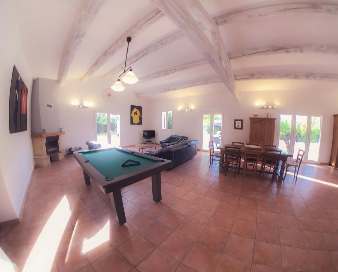 Villas De La Ferme Du Gros Noyer Malaucène Exteriör bild